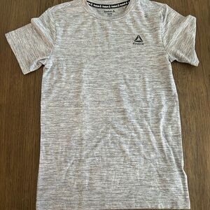 Reebok Heathered Gray Crew Neck Tees
